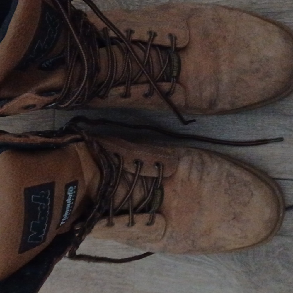 Men's boot size 13